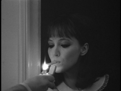 anna-karina-beautiful-black-and-white-cigarette-collar-Favim.com-180172
